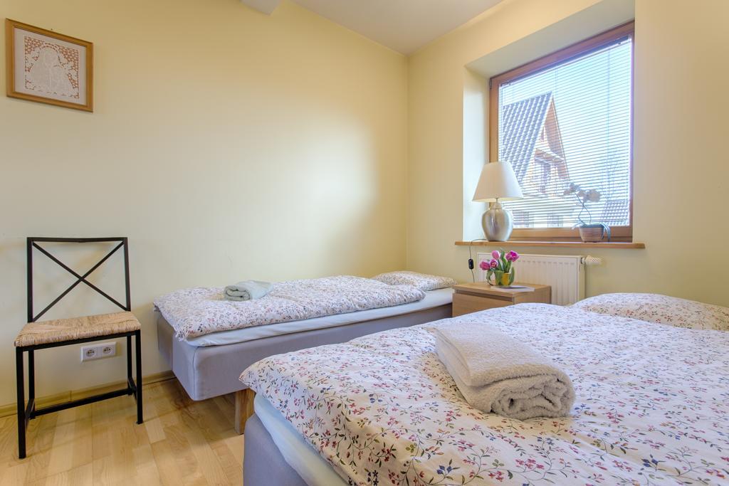 Mountain View Apartment By Tyzenhauz Zakopane Bagian luar foto